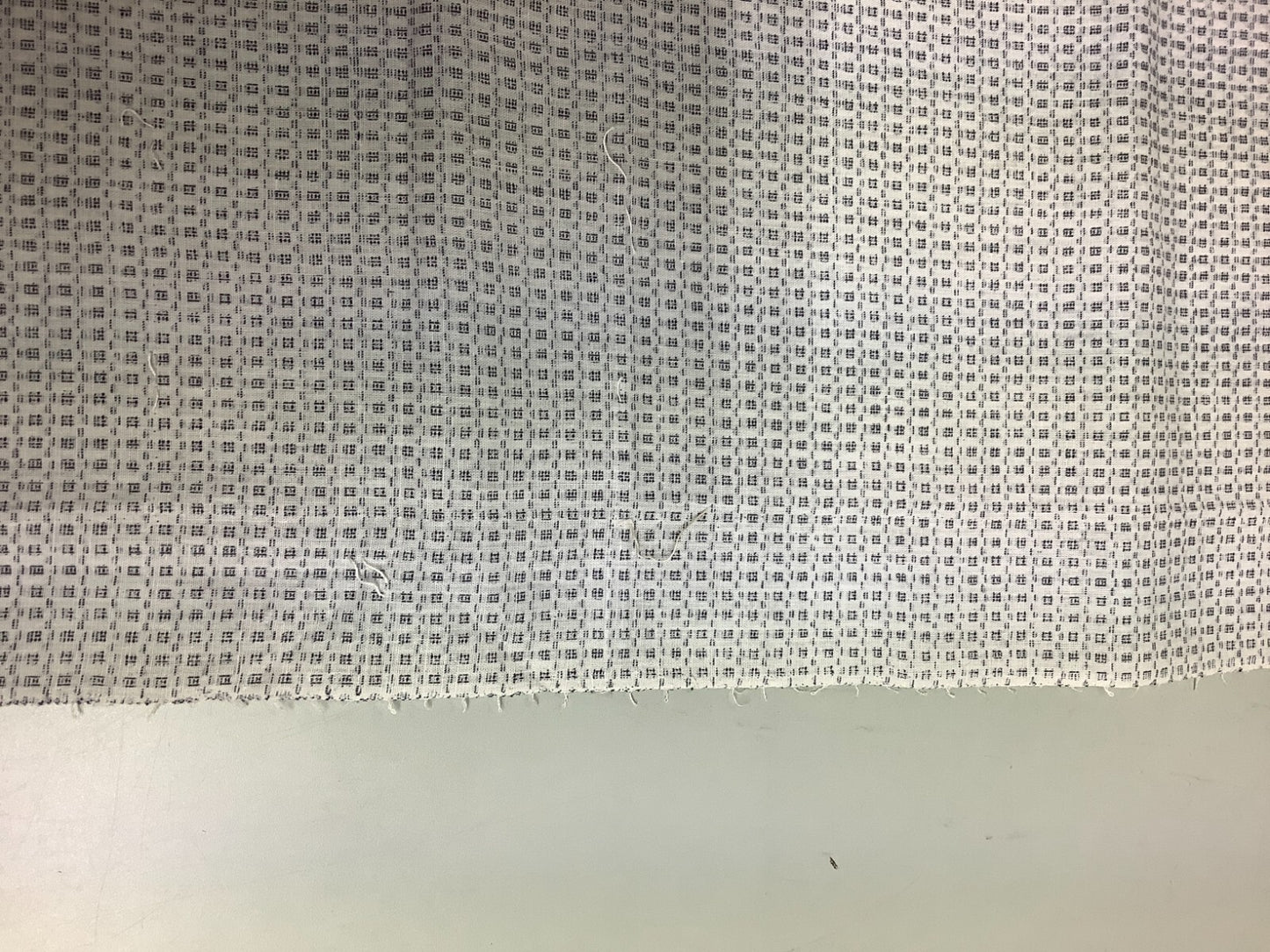 43959