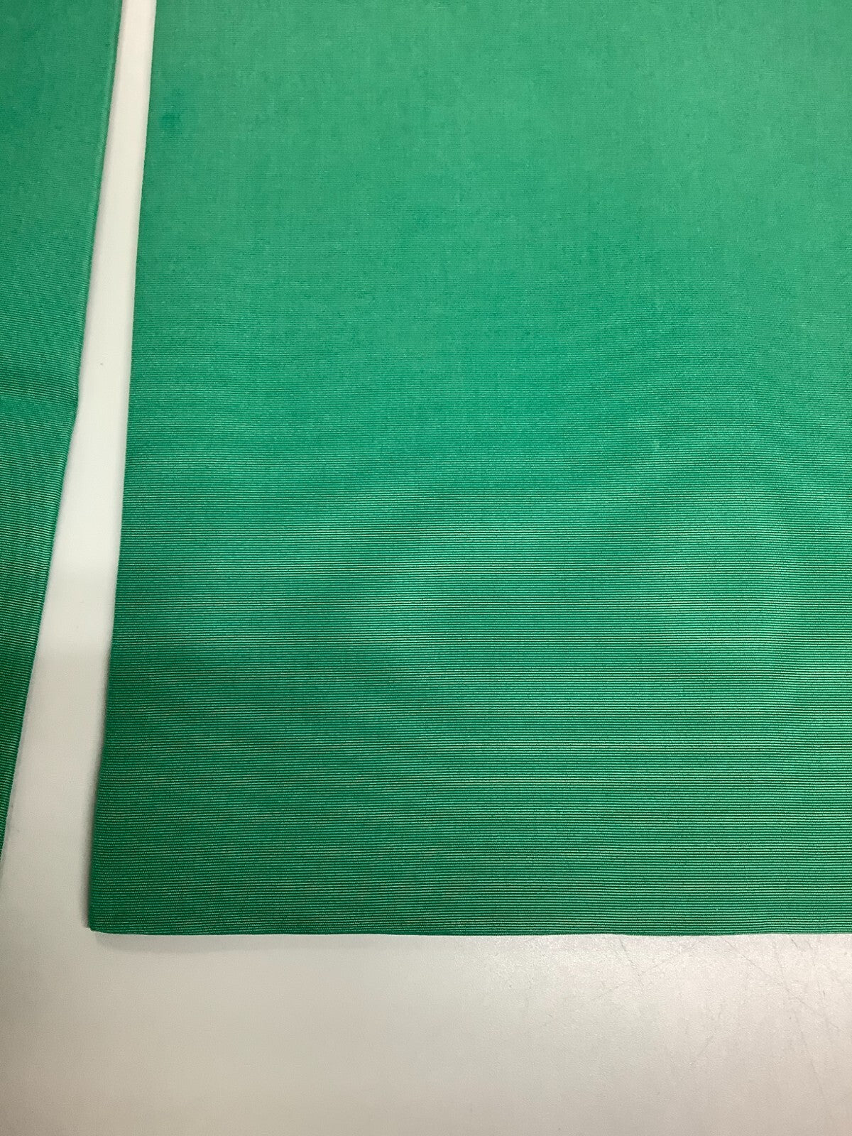 32370