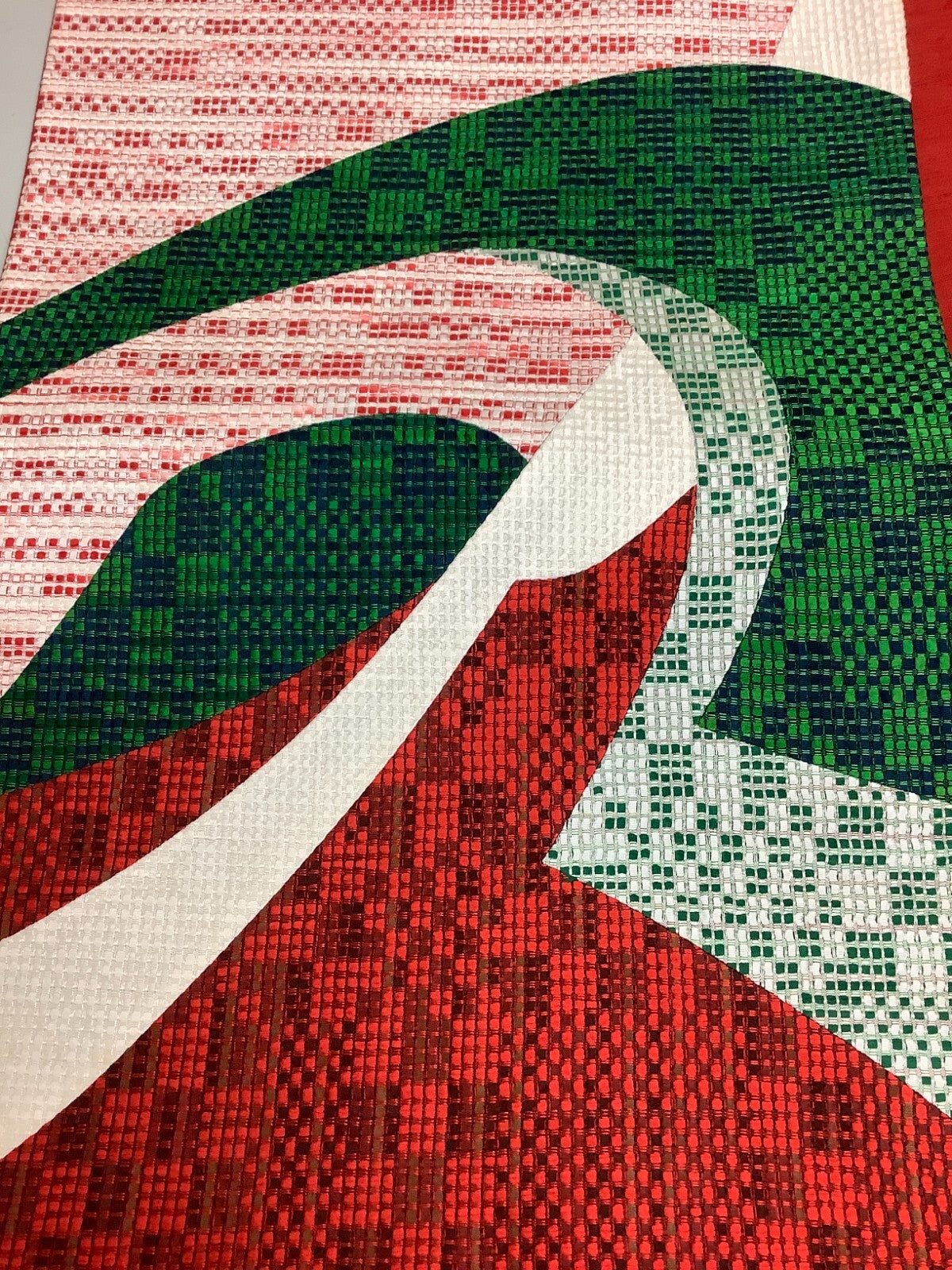 35822
