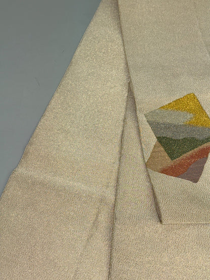 42423