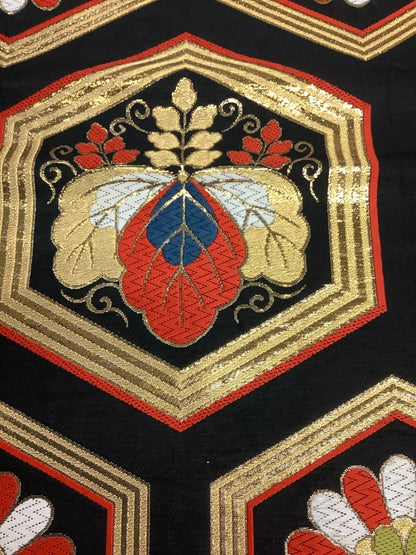 32607