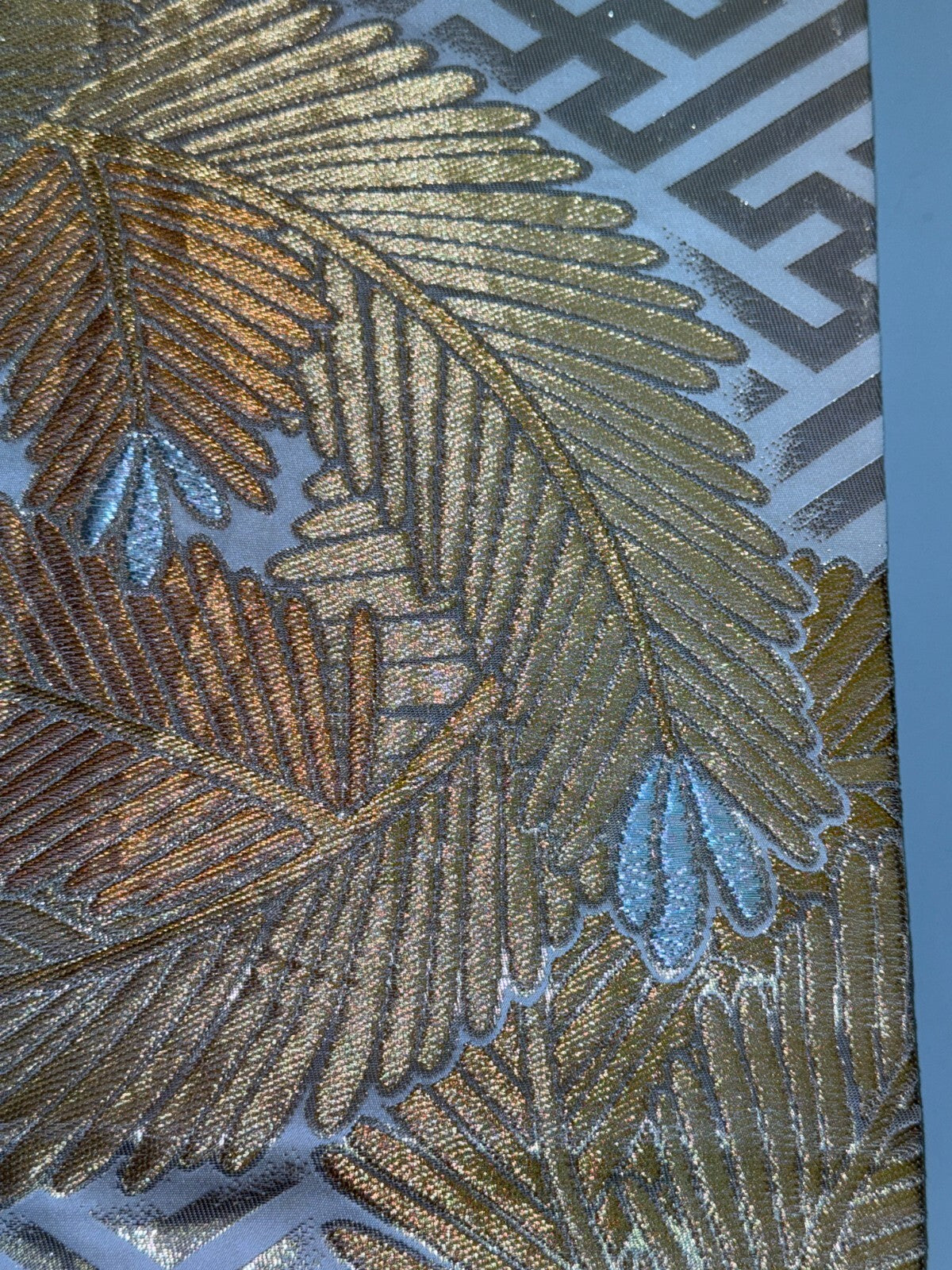 40005