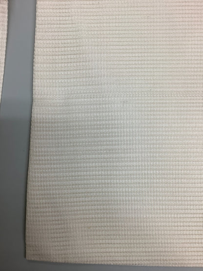 32048
