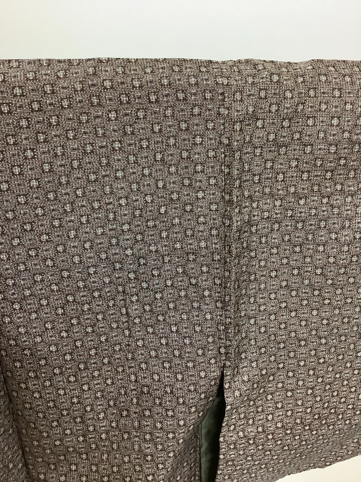 42607