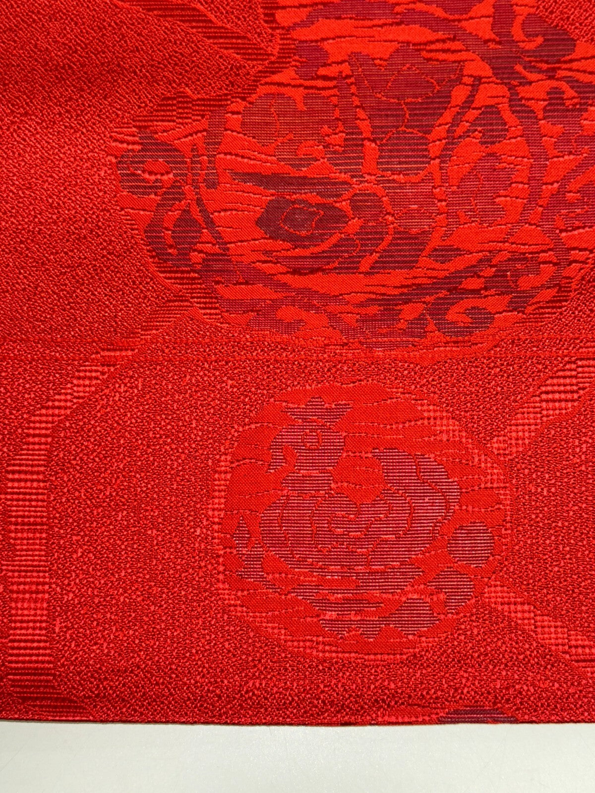 41560