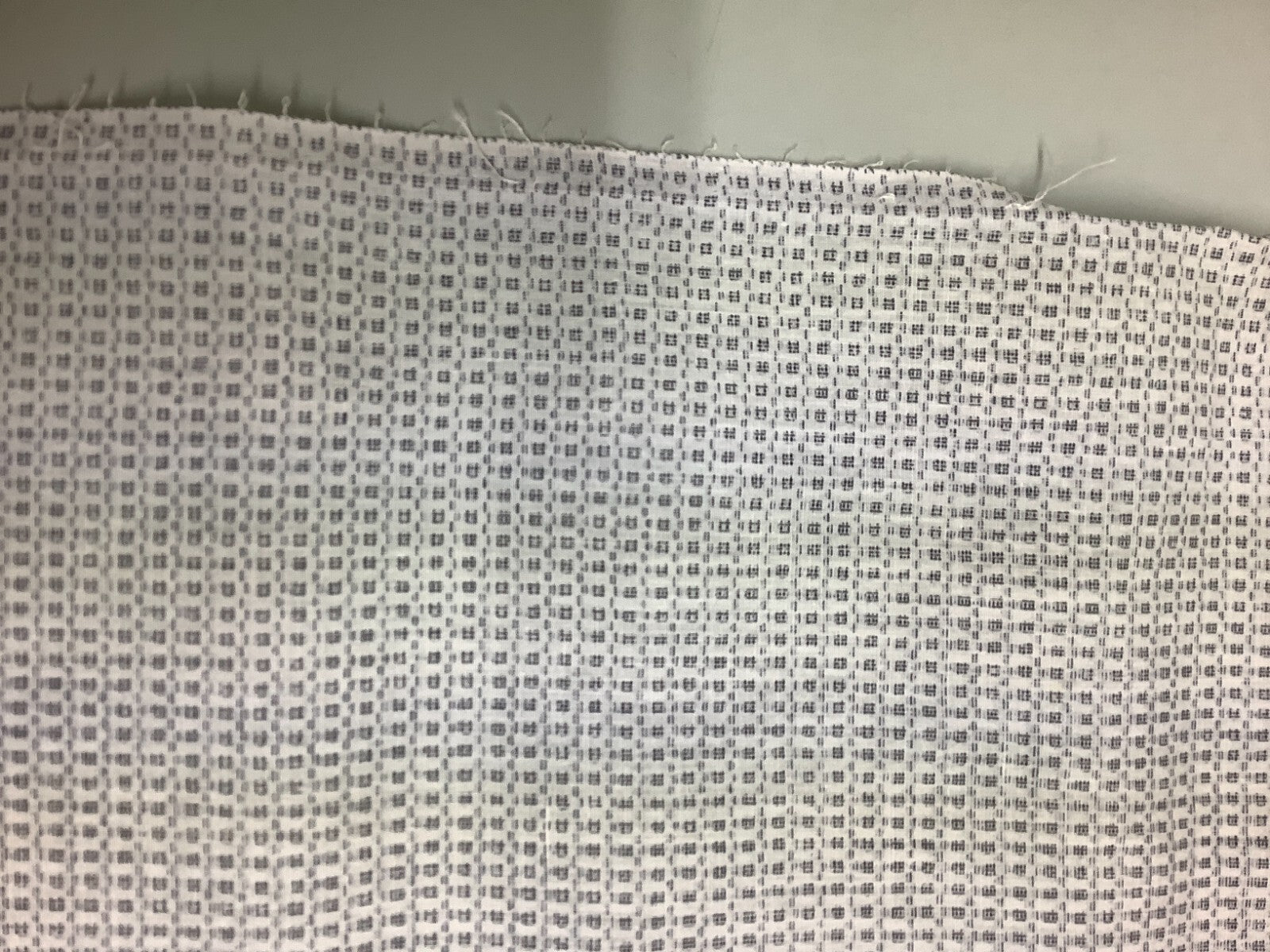 43959