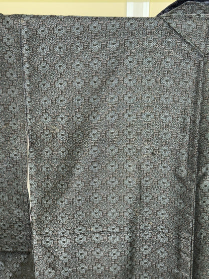 43981