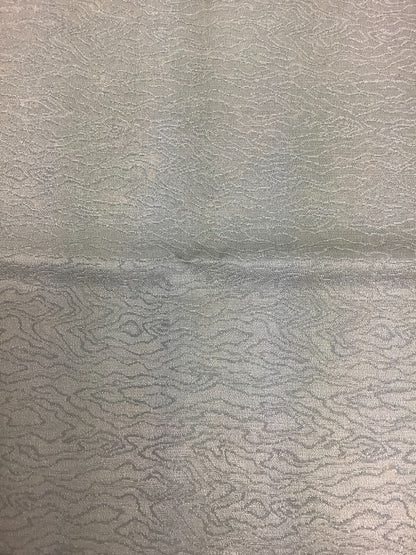 32058