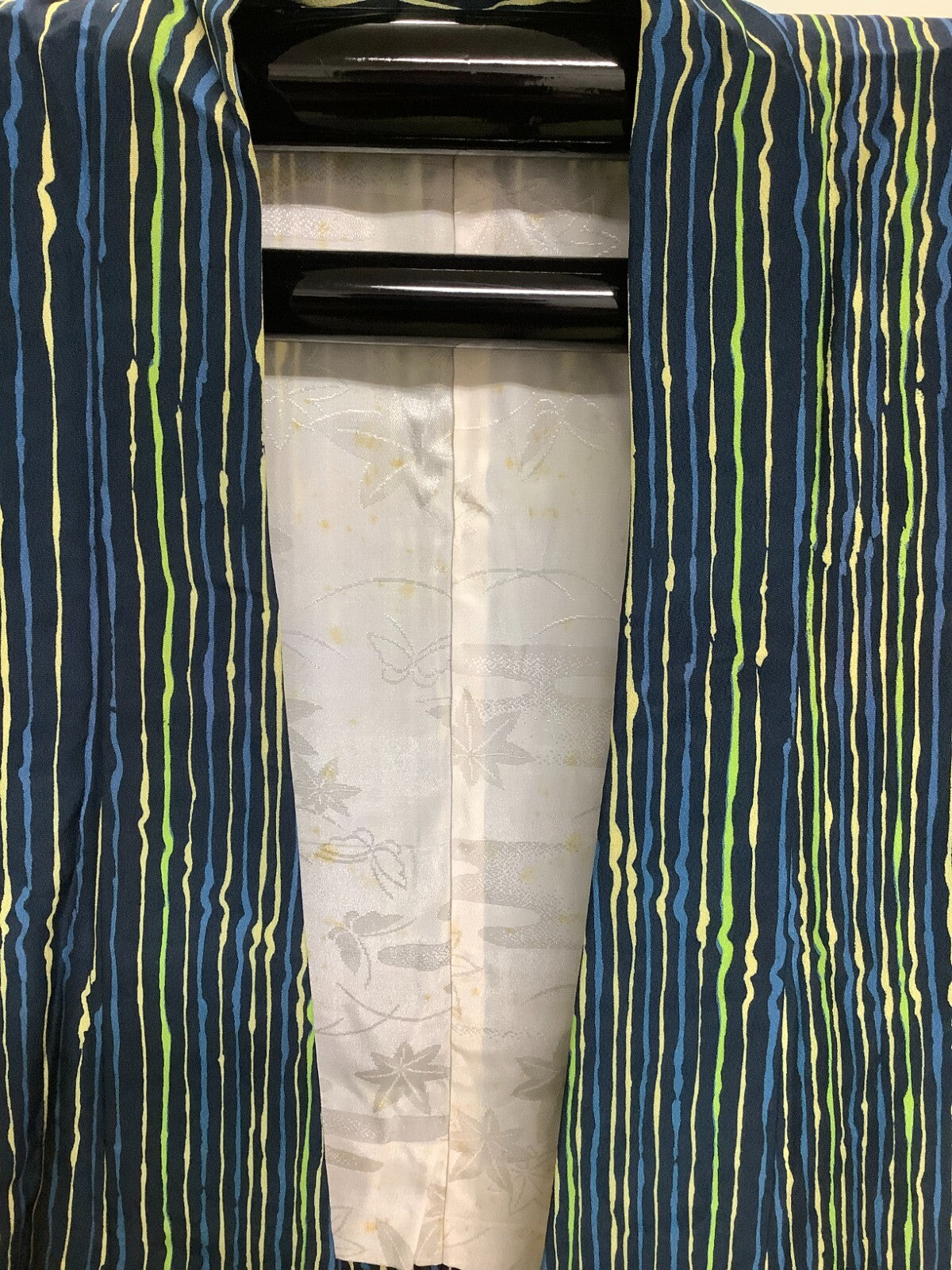 43742